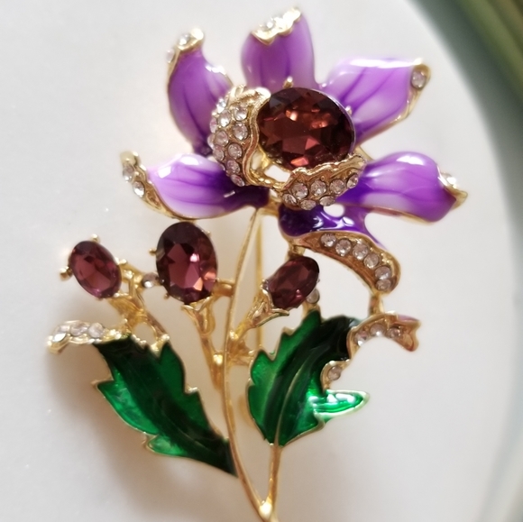 Lavender Floral Brooch / Pendant *NWT* - Picture 3 of 4